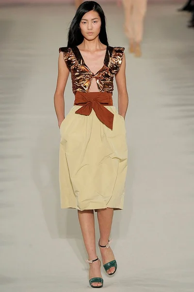 Look 25